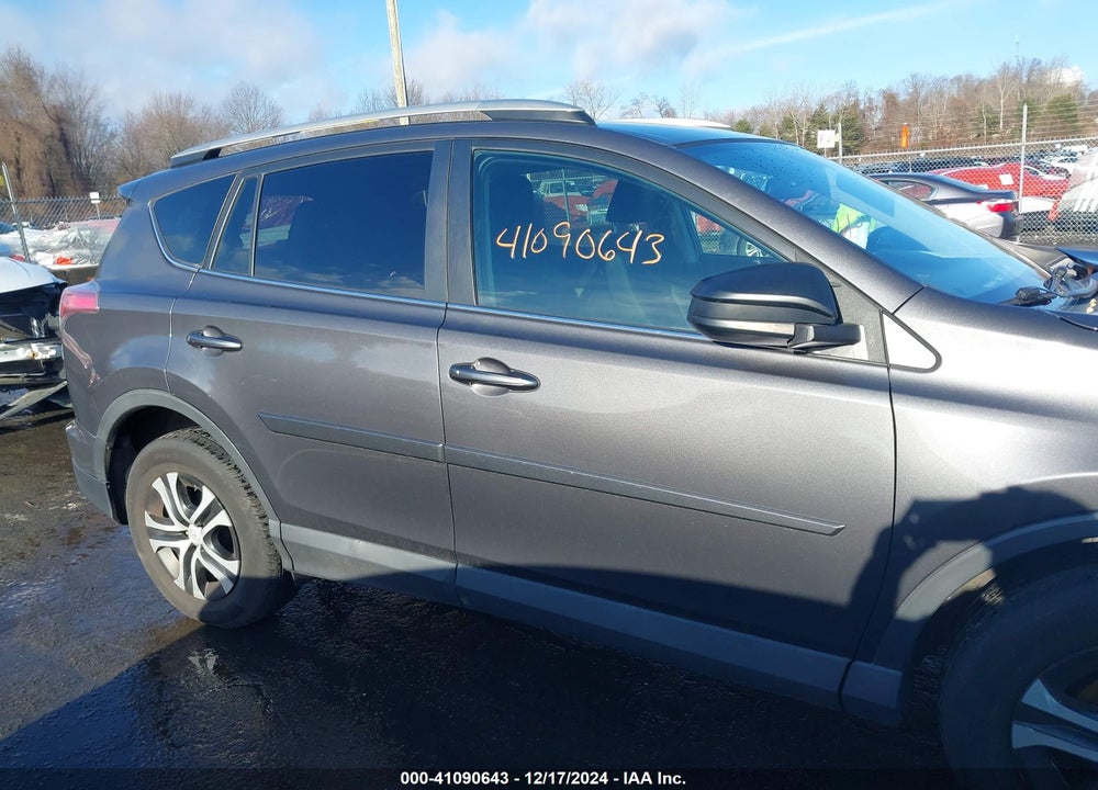 2016 TOYOTA RAV4 LE VIN: 2T3BFREV7GW530777
