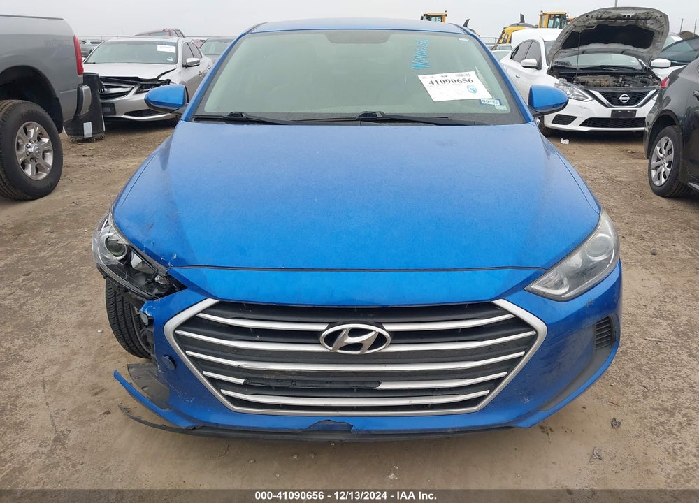 2017 HYUNDAI ELANTRA VIN: KMHD84LF1HU371850