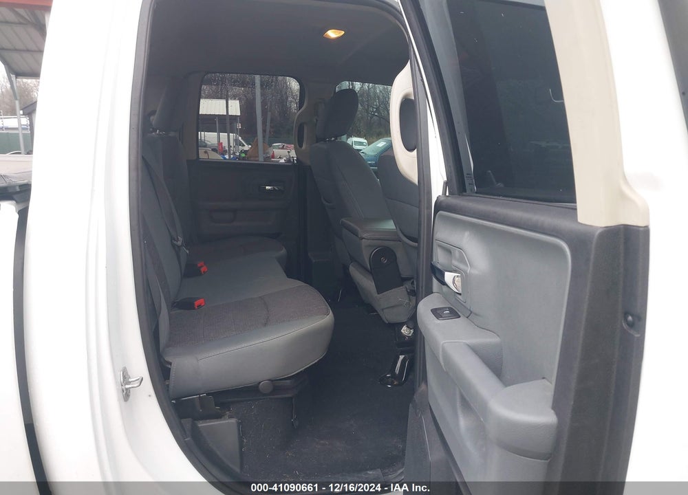 2016 RAM 1500 BIG HORN VIN: 1C6RR6GT2GS145773