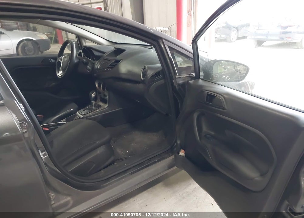 2017 FORD FIESTA SE VIN: 3FADP4EJ2HM165908