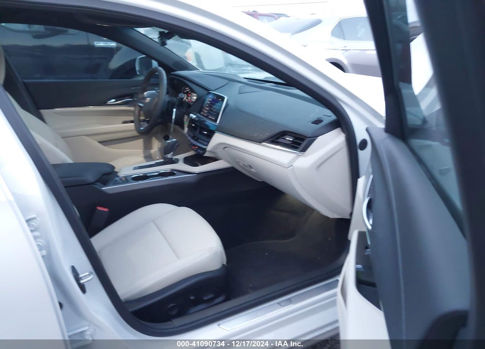 2024 CADILLAC CT4 VIN: 1G6DB5RK8R0123705