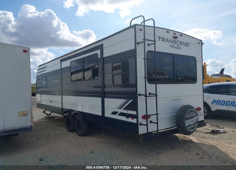 2023 GRAND DESIGN TRANSCEND VIN: 573TT3124PDD05814