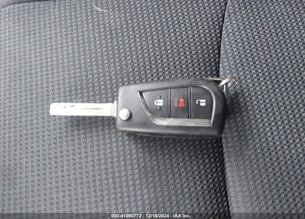 2020 TOYOTA RAV4 LE VIN: 2T3F1RFV1LC079789