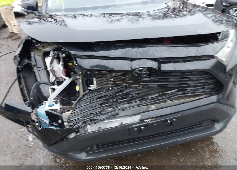 2019 TOYOTA RAV4 LE VIN: 2T3G1RFV5KW049079