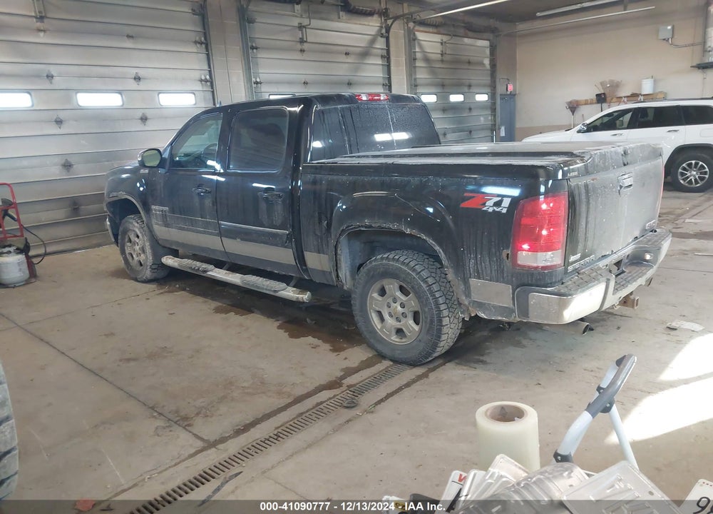 2011 GMC SIERRA 1500 SLT VIN: 3GTP2WE38BG204445