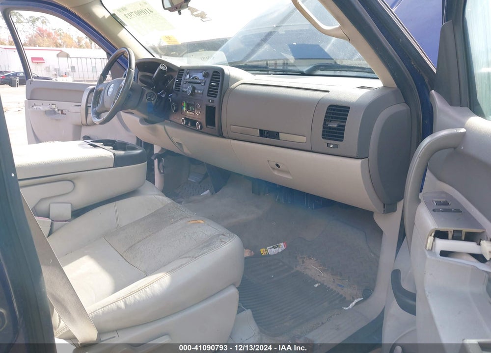 2013 CHEVROLET SILVERADO 1500 VIN: 3GCPKSE76DG117464