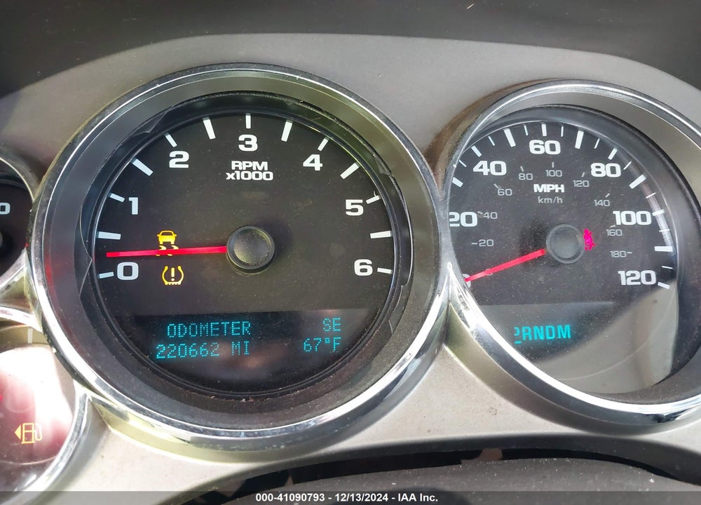 2013 CHEVROLET SILVERADO 1500 VIN: 3GCPKSE76DG117464