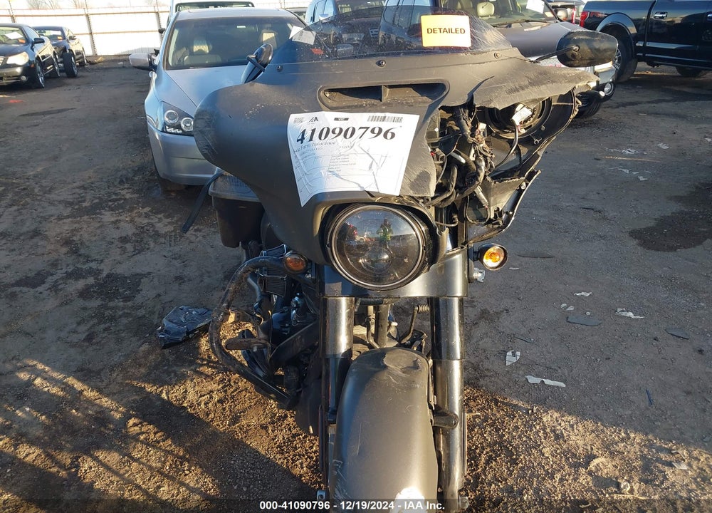 2019 HARLEY-DAVIDSON FLHXS VIN: 1HD1KRP10KB642256