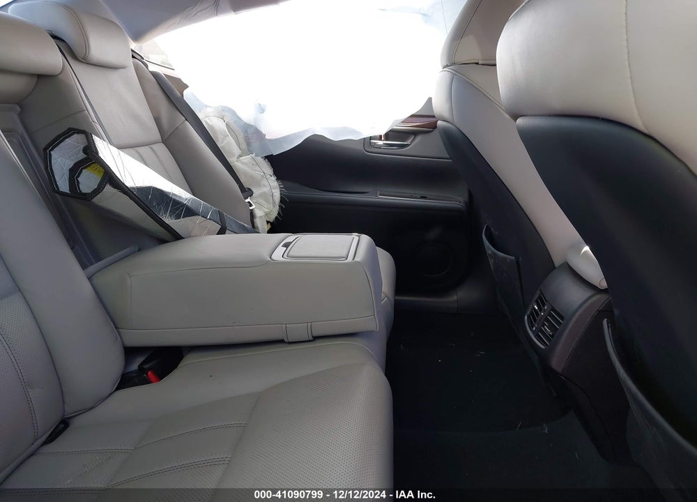 2018 LEXUS ES VIN: 58ABK1GG6JU086067