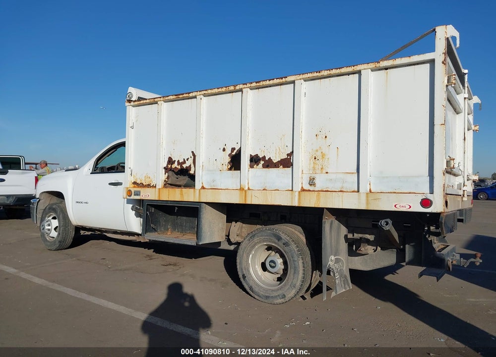 2013 CHEVROLET SILVERADO 3500HD CHASSIS WORK TRUCK VIN: 1GB3CZCG7DF240400