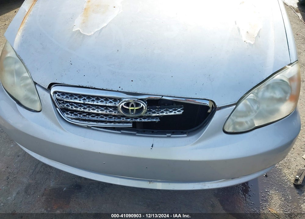 2005 TOYOTA COROLLA LE VIN: 1NXBR32E45Z394056