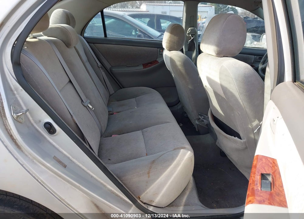2005 TOYOTA COROLLA LE VIN: 1NXBR32E45Z394056