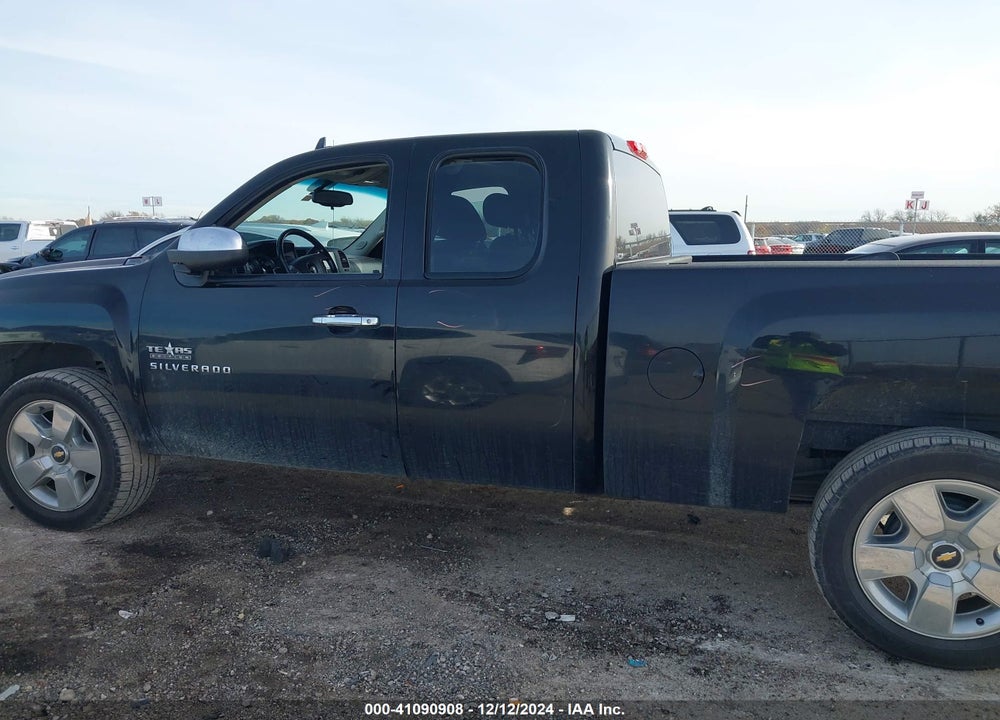 2011 CHEVROLET SILVERADO 1500 VIN: 1GCRCSE05BZ154950