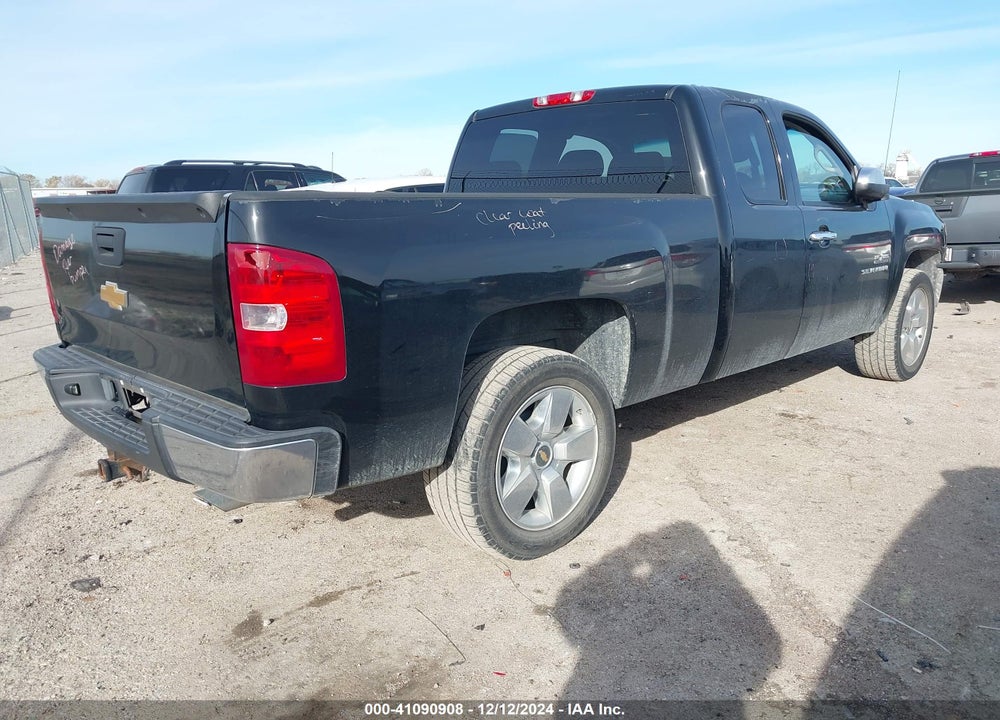 2011 CHEVROLET SILVERADO 1500 VIN: 1GCRCSE05BZ154950