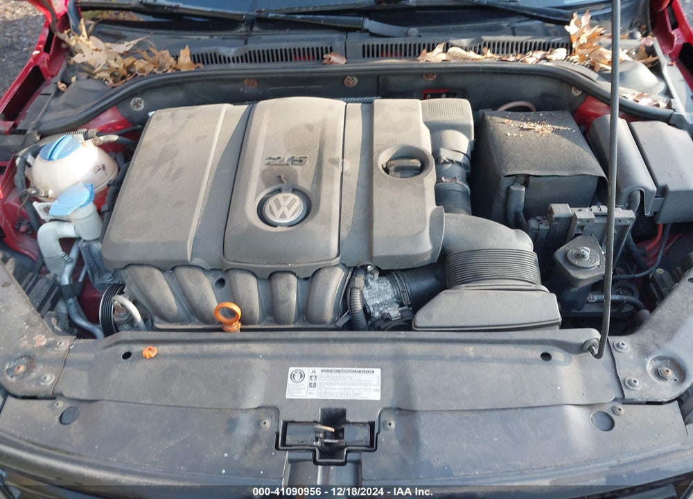 2012 VOLKSWAGEN JETTA 2.5L SE VIN: 3VWDP7AJ2CM014428