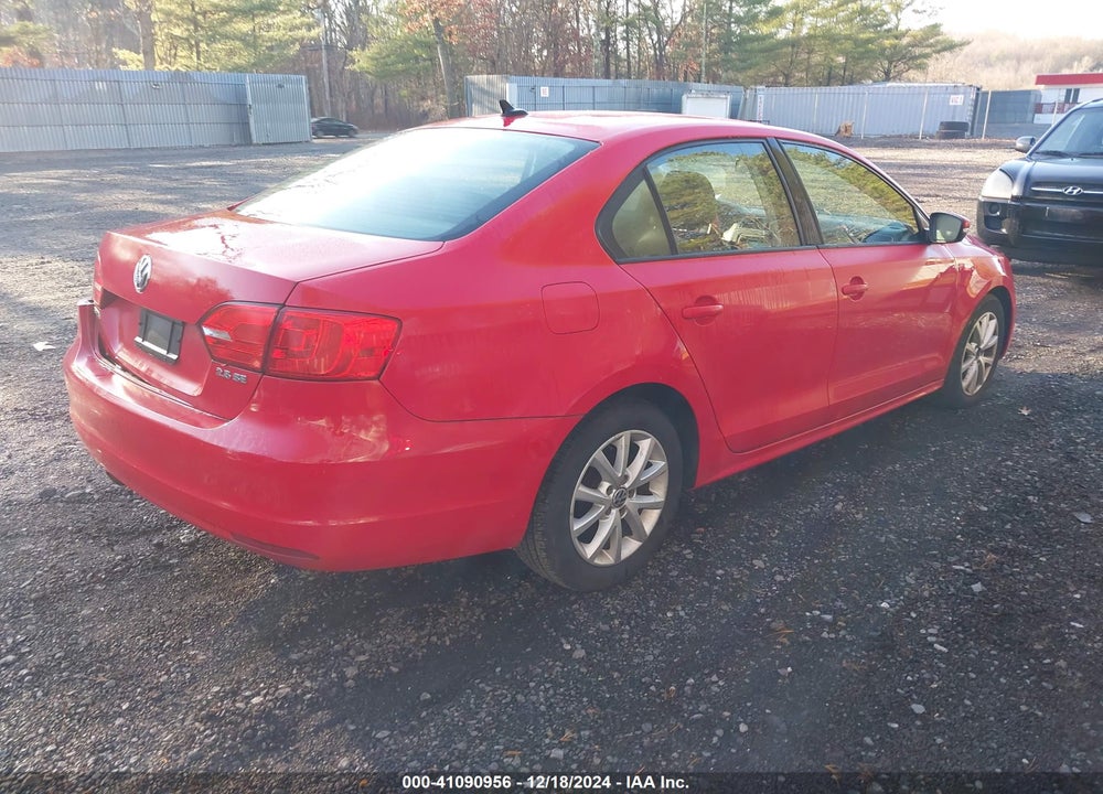 2012 VOLKSWAGEN JETTA 2.5L SE VIN: 3VWDP7AJ2CM014428