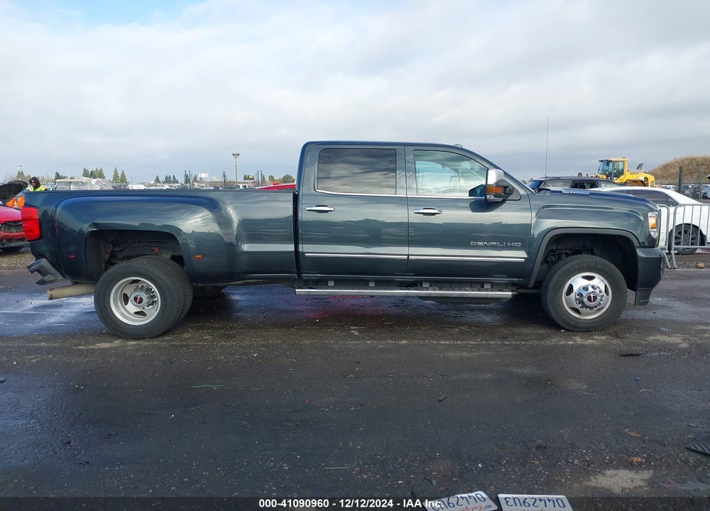 2018 GMC SIERRA 3500HD DENALI VIN: 1GT42YEY6JF290865