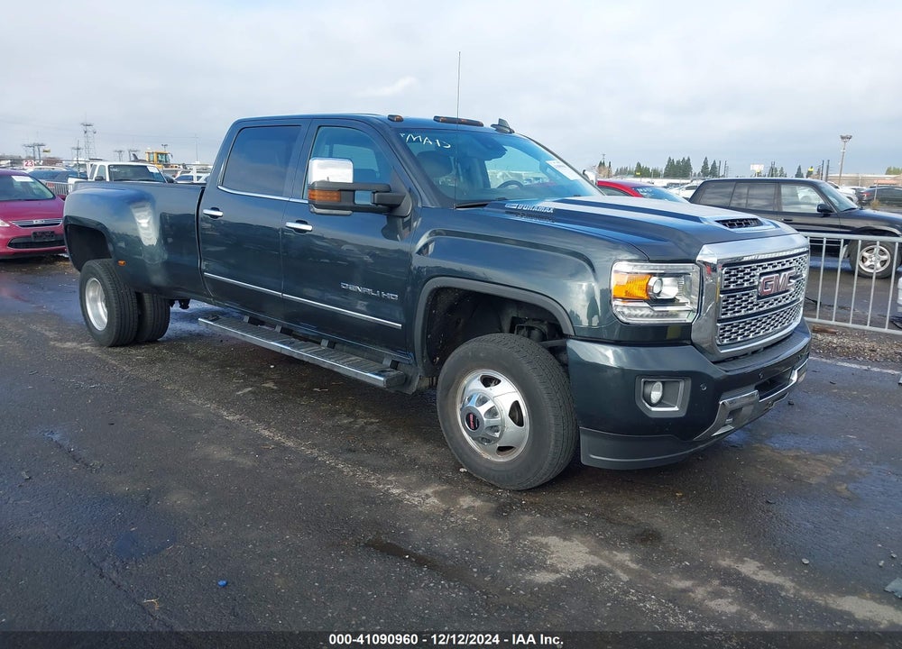 2018 GMC SIERRA 3500HD DENALI VIN: 1GT42YEY6JF290865