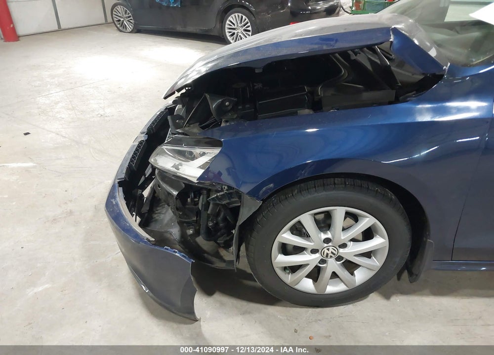 2014 VOLKSWAGEN JETTA VIN: 3VWD17AJ1EM397265