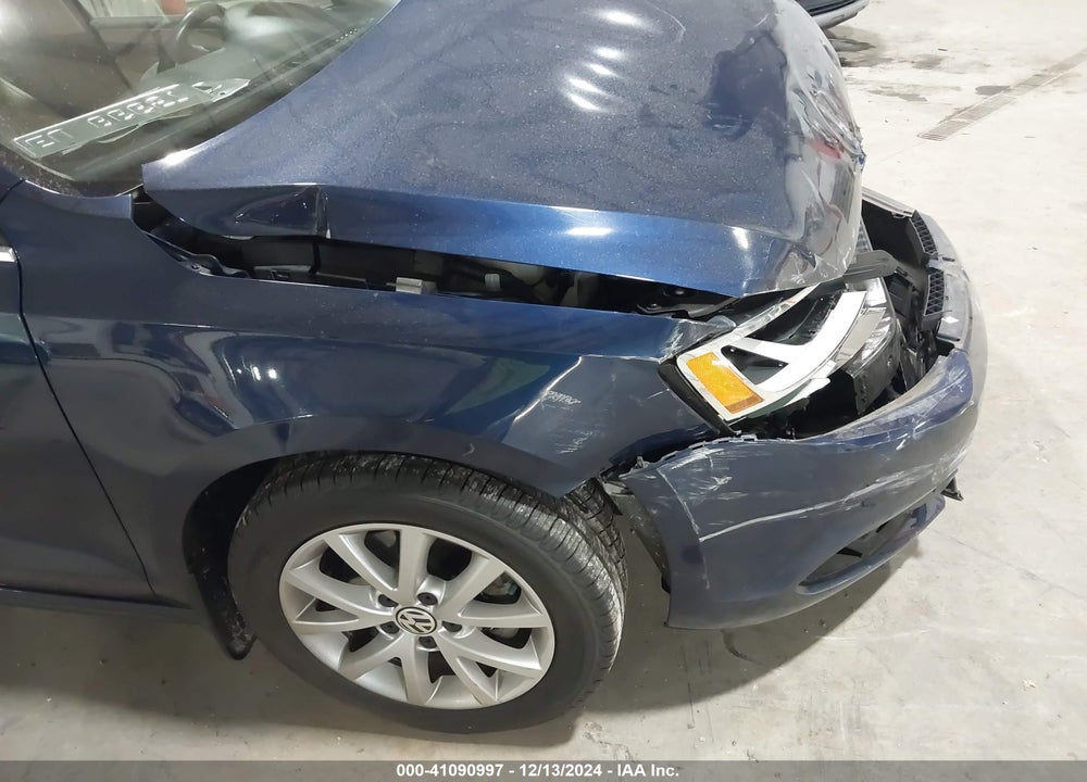 2014 VOLKSWAGEN JETTA VIN: 3VWD17AJ1EM397265