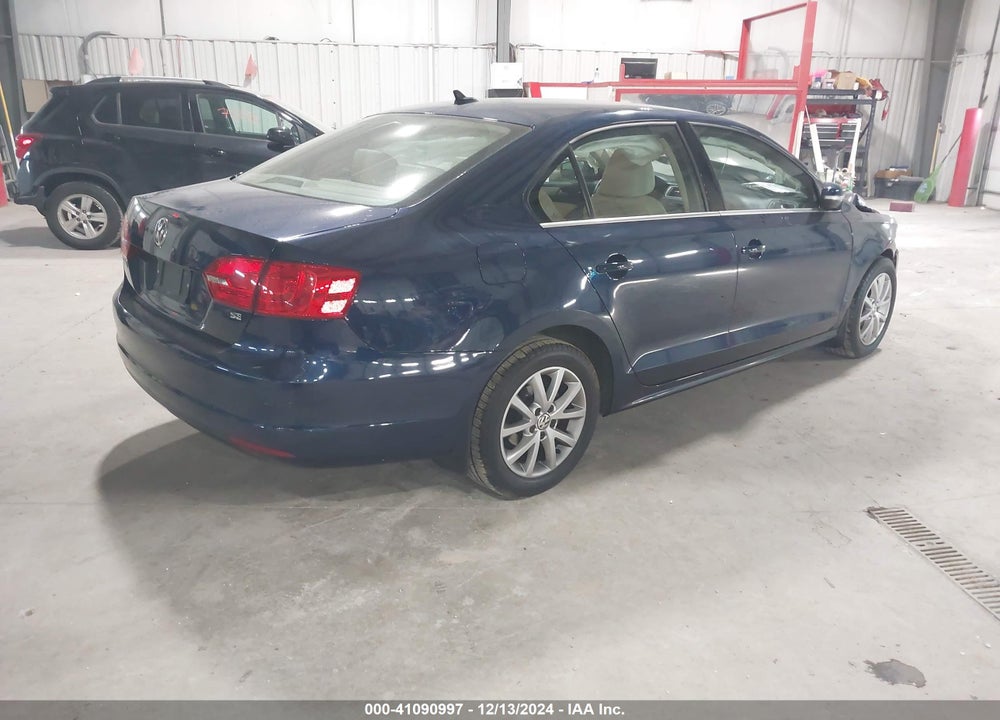 2014 VOLKSWAGEN JETTA VIN: 3VWD17AJ1EM397265