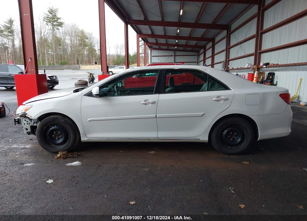2014 TOYOTA CAMRY LE VIN: 4T4BF1FK1ER366606