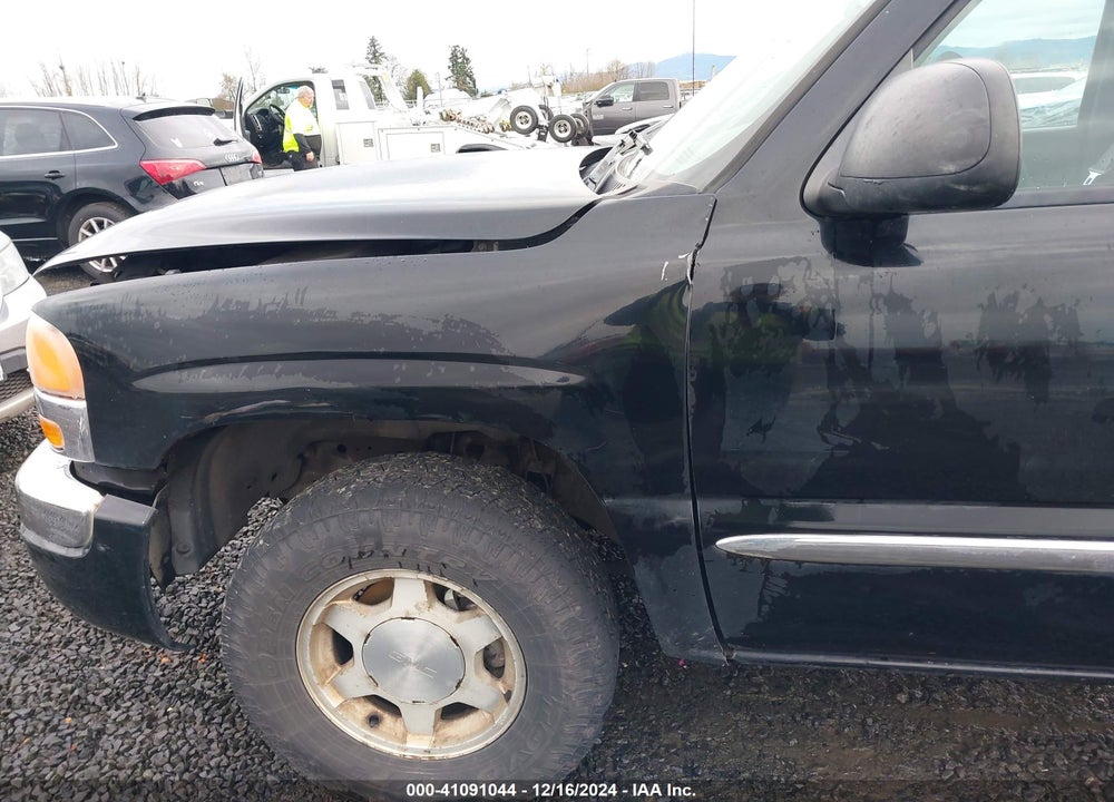 2004 GMC SIERRA 1500 SLE VIN: 1GTEK19T74E400259