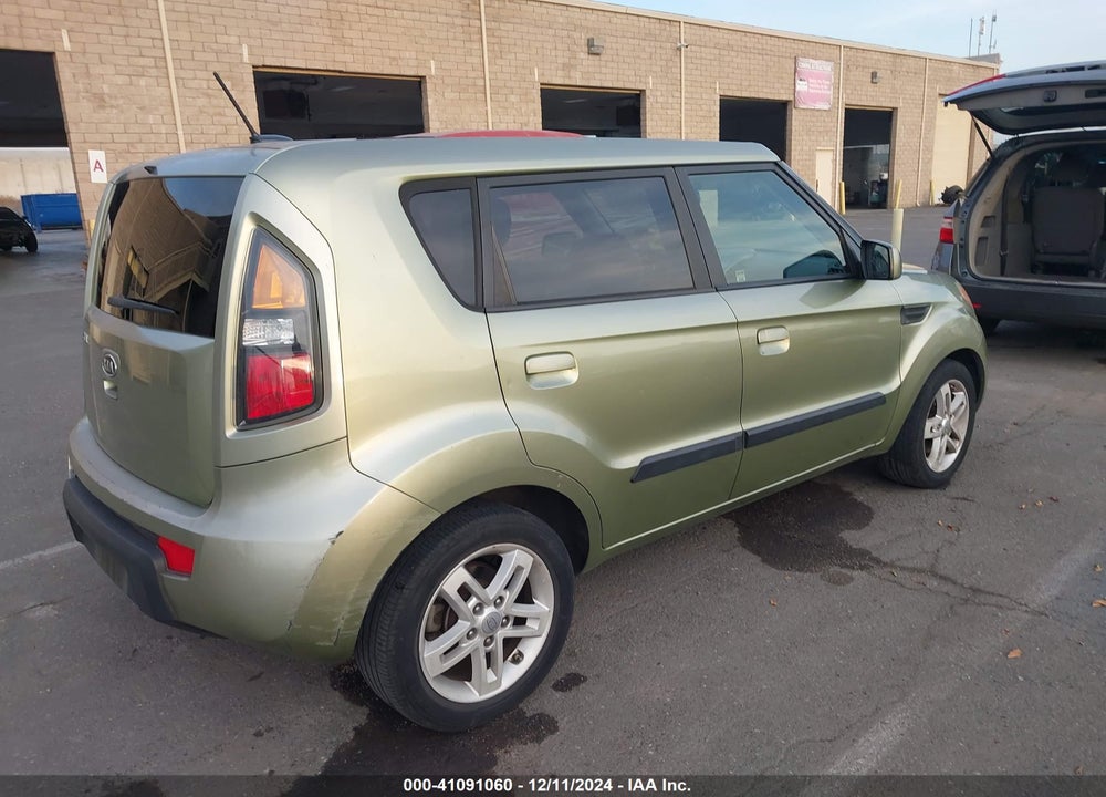 2010 KIA SOUL VIN: KNDJT2A21A7163272