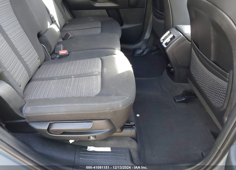 2023 KIA SORENTO LX VIN: 5XYRG4LC3PG231074