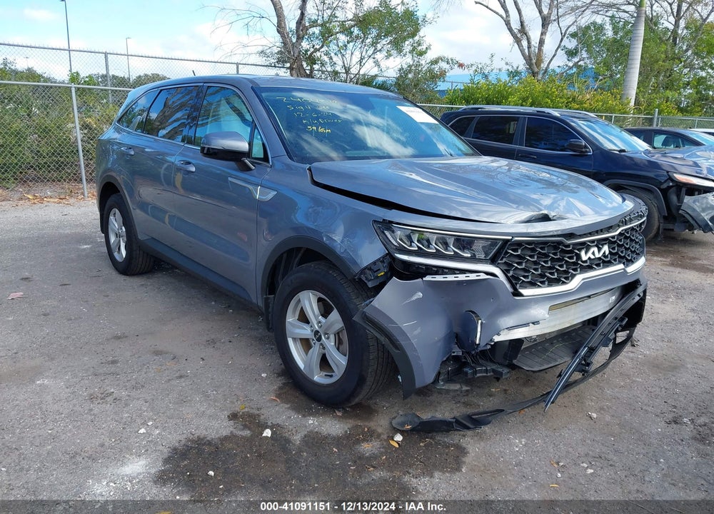 2023 KIA SORENTO LX VIN: 5XYRG4LC3PG231074
