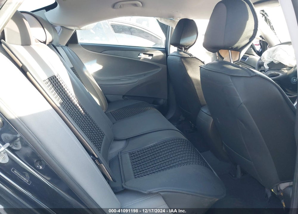 2013 HYUNDAI SONATA GLS VIN: 5NPEB4AC6DH586535
