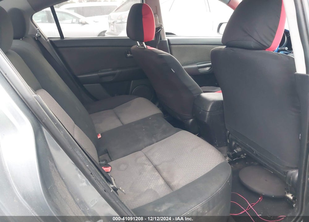 2006 MAZDA 3 I VIN: JM1BK12F261526398