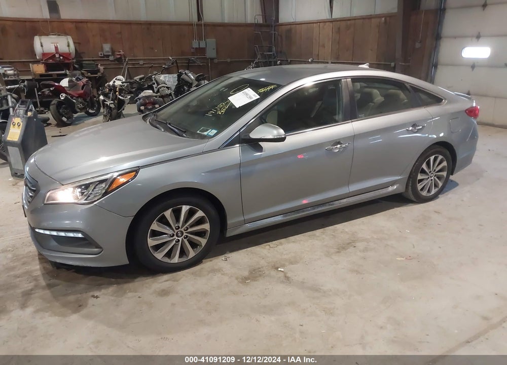 2015 HYUNDAI SONATA SPORT VIN: 5NPE34AF7FH115617