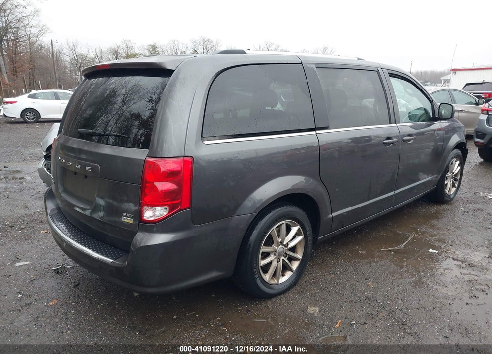 2018 DODGE GRAND CARAVAN SXT VIN: 2C4RDGCG5JR283192