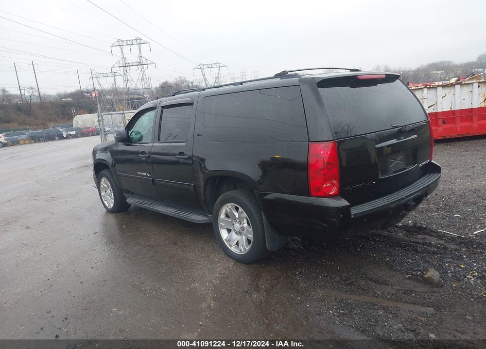 2013 GMC YUKON XL 1500 SLT VIN: 1GKS2KE73DR234627