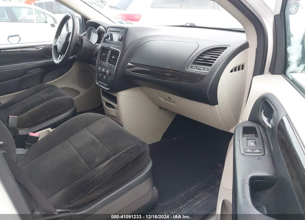 2013 DODGE GRAND CARAVAN VIN: 2C4RDGCG9DR528774