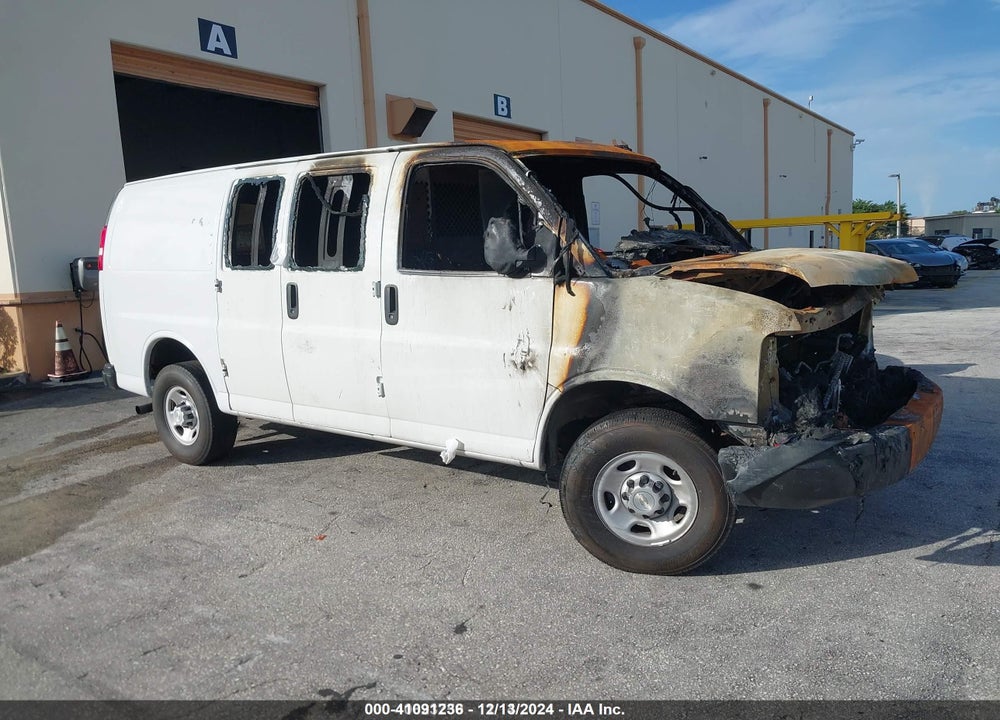 2021 CHEVROLET EXPRESS CARGO RWD 2500 REGULAR WHEELBASE WT VIN: 1GCWGAFP1M1310044