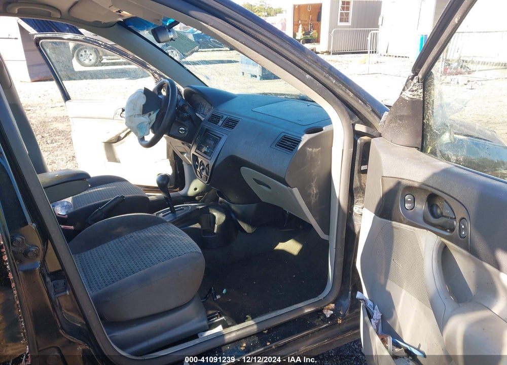 2007 FORD FOCUS S/SE/SES VIN: 1FAHP34N67W155073