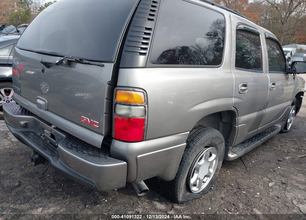 2005 GMC YUKON DENALI VIN: 1GKEK63U95J132455