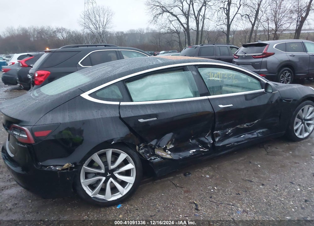 2019 TESLA MODEL 3 VIN: 5YJ3E1EB5KF194091
