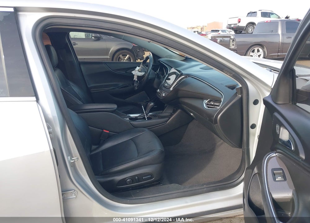 2018 CHEVROLET MALIBU LT VIN: 1G1ZD5ST1JF195274