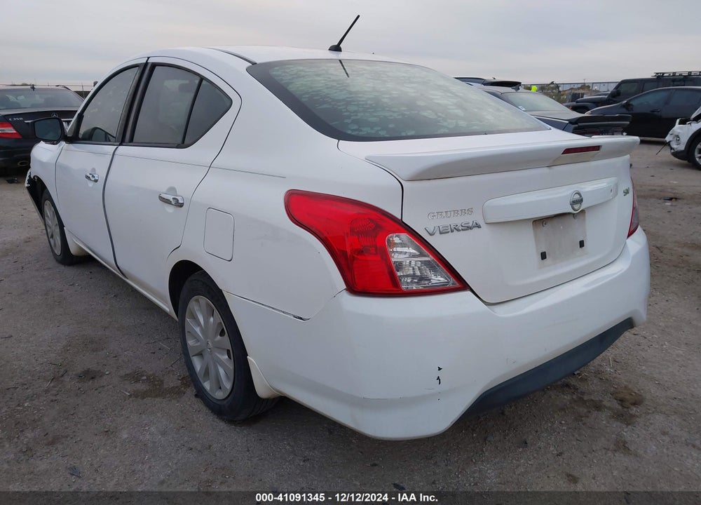 2017 NISSAN VERSA VIN: 3N1CN7AP2HL823257