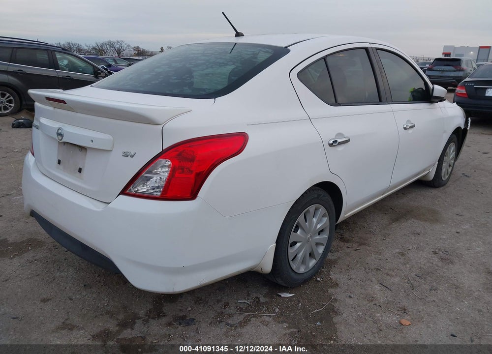 2017 NISSAN VERSA VIN: 3N1CN7AP2HL823257