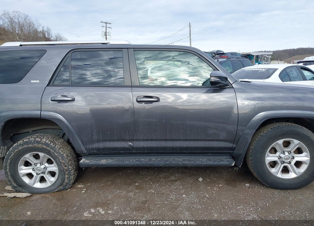 2017 TOYOTA 4RUNNER VIN: JTEBU5JR0H5407916