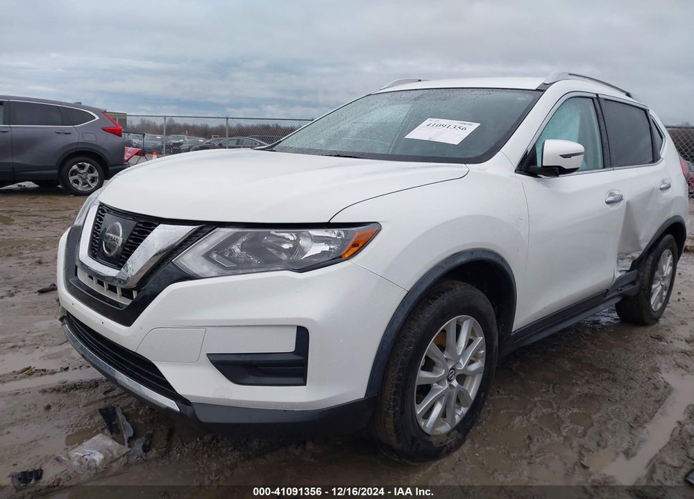 2017 NISSAN ROGUE SV VIN: KNMAT2MT9HP593646