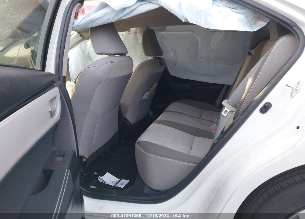 2018 TOYOTA COROLLA LE VIN: 5YFBURHE5JP762992