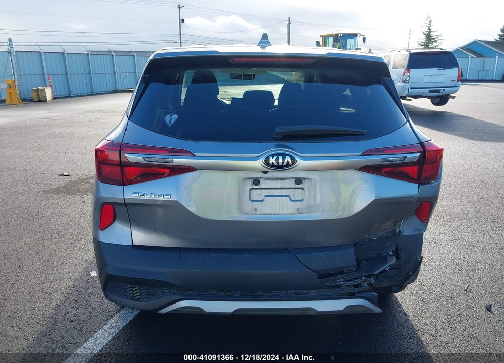 2021 KIA SELTOS LX VIN: KNDEPCAA3M7225049
