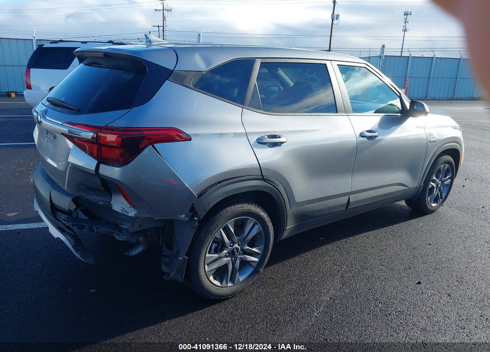 2021 KIA SELTOS LX VIN: KNDEPCAA3M7225049