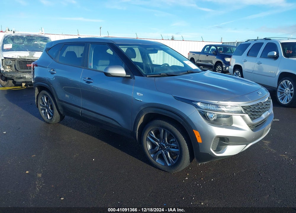 2021 KIA SELTOS LX VIN: KNDEPCAA3M7225049