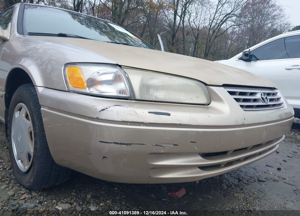 1999 TOYOTA CAMRY CE VIN: 4T1BG22K4XU464289